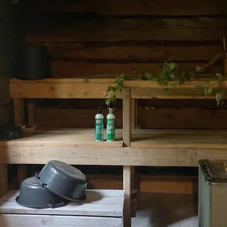 Den Lilla Roeda Stugan